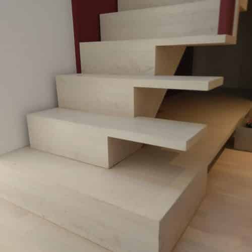 Escalier en chêne blanchi